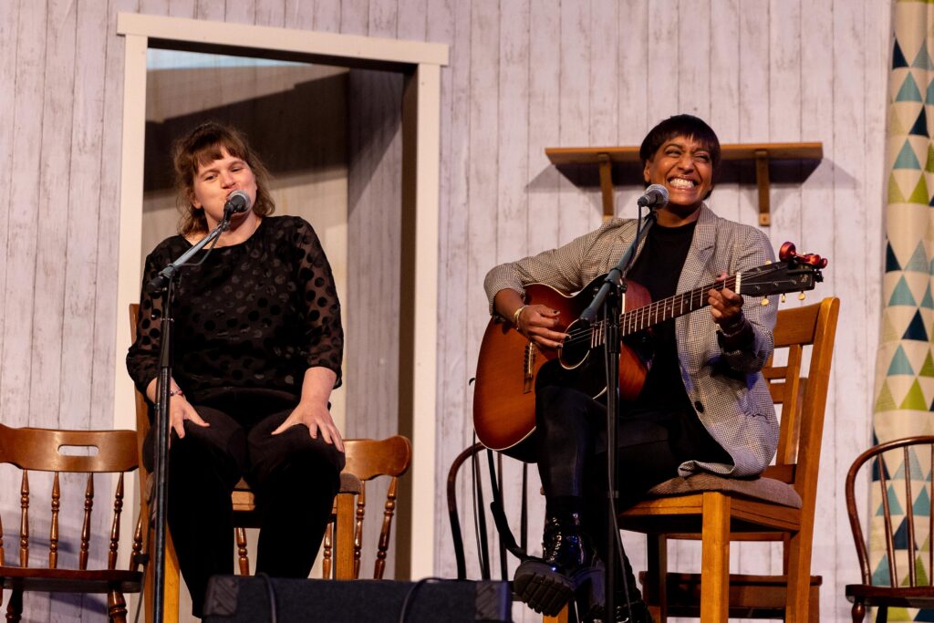 'Artists Among Us' Gala 2022 - Rachel Konschuh and Lisa Jacobs